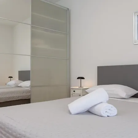 La Vedena Apartment